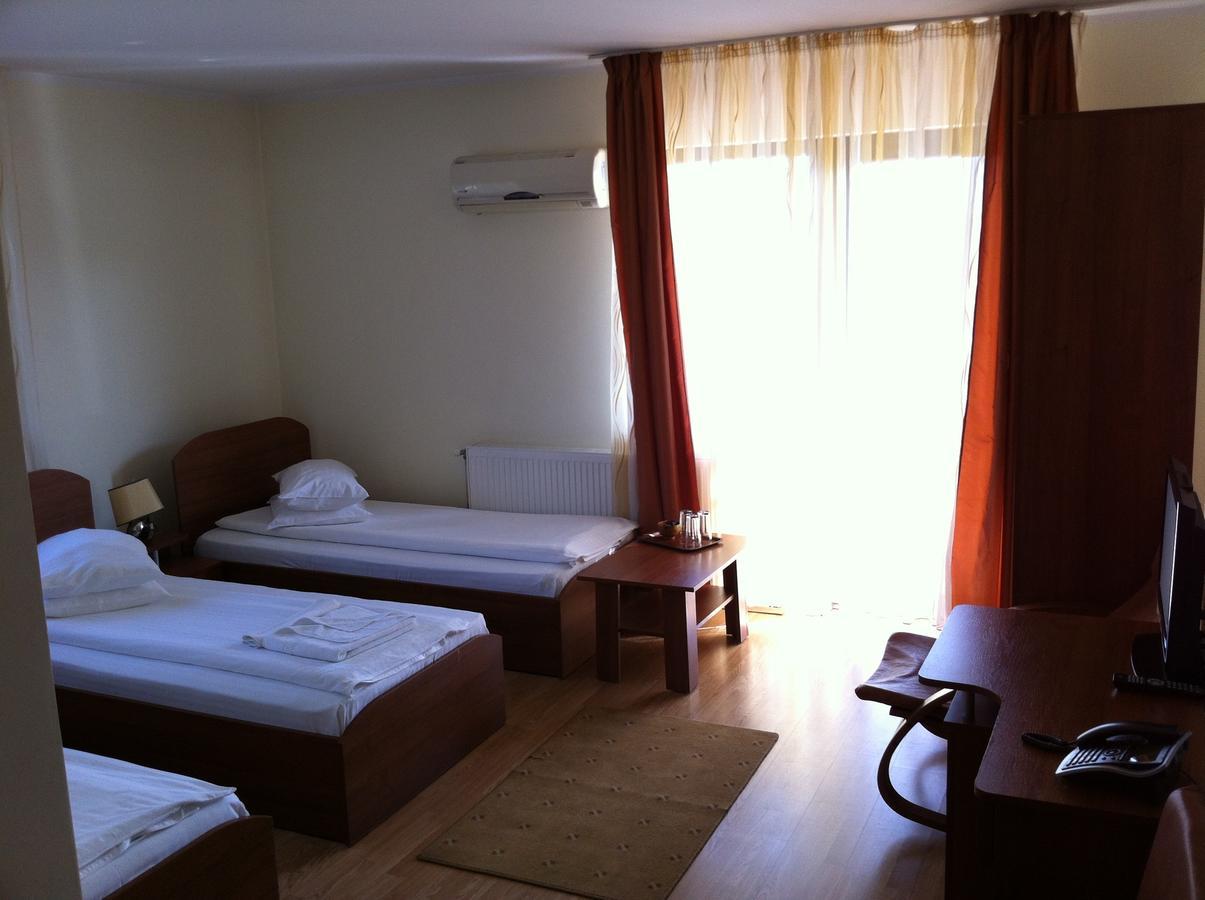 Jrb Hotel Doctor Petru Groza Dış mekan fotoğraf